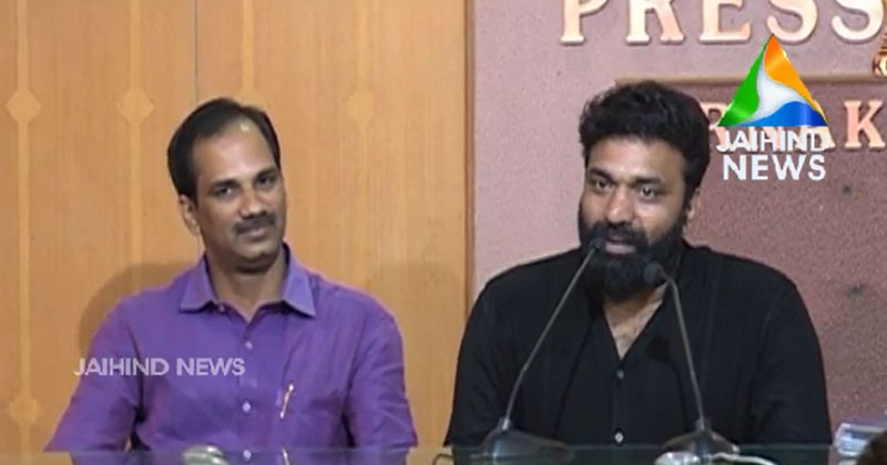 കോട്ടയം നസീർ വരച്ച ചിത്രങ്ങളുടെ പ്രദർശനം  കൊച്ചി ലളിതകല ആർട്ട് സെന്‍ററിൽ