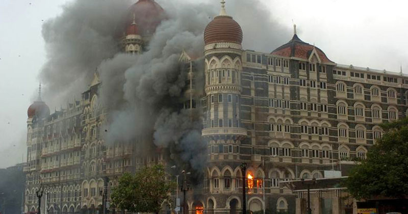 26/11 മുംബൈ ഭീകരാക്രമണത്തിന്‍റെ നടുക്കുന്ന ഓര്‍മയില്‍ രാജ്യം