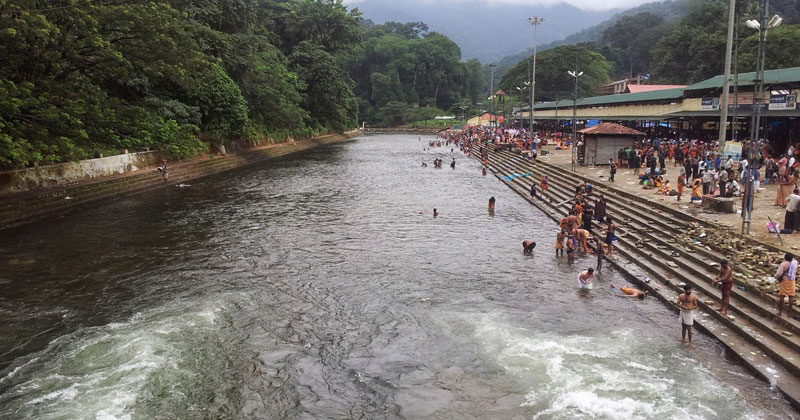സംസ്ഥാന സര്‍ക്കാരിന്‍റെ പിടിപ്പുകേട്; പ്രളയമോക്ഷം കാത്ത് പമ്പ