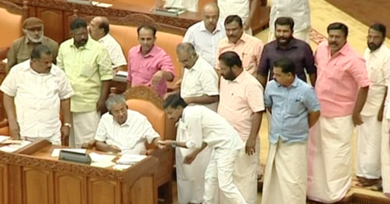 സഭാ നിര്‍ത്തിവയ്ക്കാന്‍ സ്പീക്കർക്ക് മുഖ്യമന്ത്രിയുടെ നിര്‍ദ്ദേശമോ...?