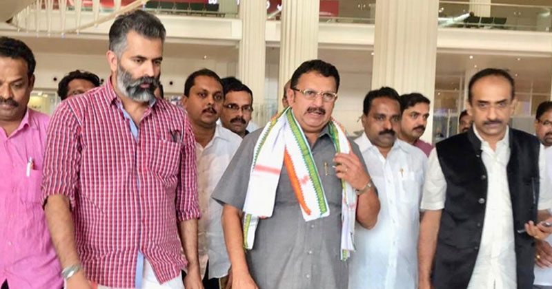രാഹുല്‍ഗാന്ധിയുടെ യുഎഇ സന്ദര്‍ശനം : പ്രചാരണത്തിന് ആവേശം പകരാന്‍ കെ മുരളീധരന്‍ ദുബായില്‍