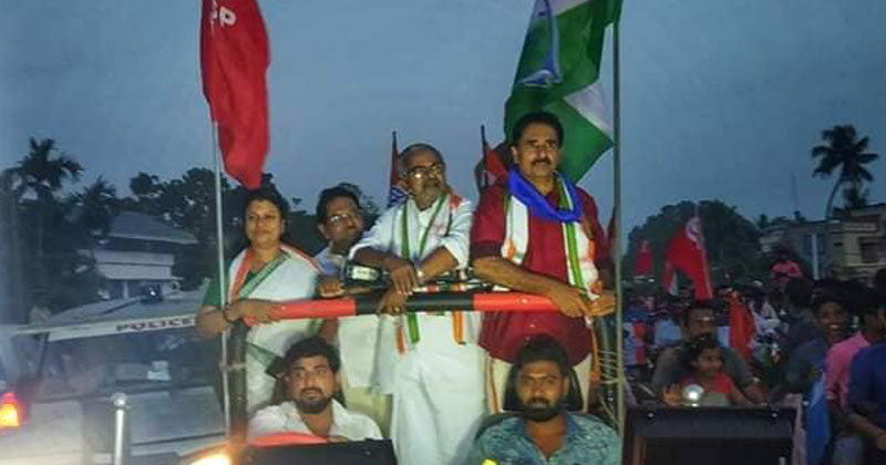 ആവേശമായി യു.ഡി.എഫ് റോഡ് ഷോ