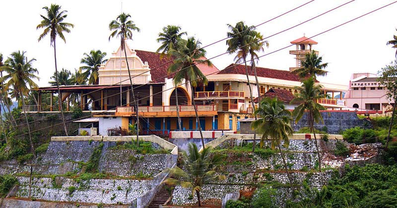 പിറവം പള്ളിത്തർക്ക കേസ് കേൾക്കുന്നതിൽ നിന്ന് മൂന്നാം തവണയും ഡിവിഷൻ ബെഞ്ച് പിന്മാറി