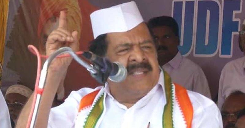 ഭരണകൂടം തന്നെ വര്‍ഗീയത പടര്‍ത്തുന്നു; ഈ മുഖ്യമന്ത്രി കേരളത്തിന് ഭാരം: ചെന്നിത്തല