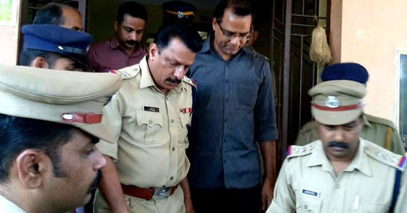 കൊട്ടിയൂർ പീഡനക്കേസ് : റോബിൻ വടക്കുഞ്ചേരിയ്ക്ക് 20 വർഷം കഠിനതടവും 3 ലക്ഷം രൂപ പിഴയും