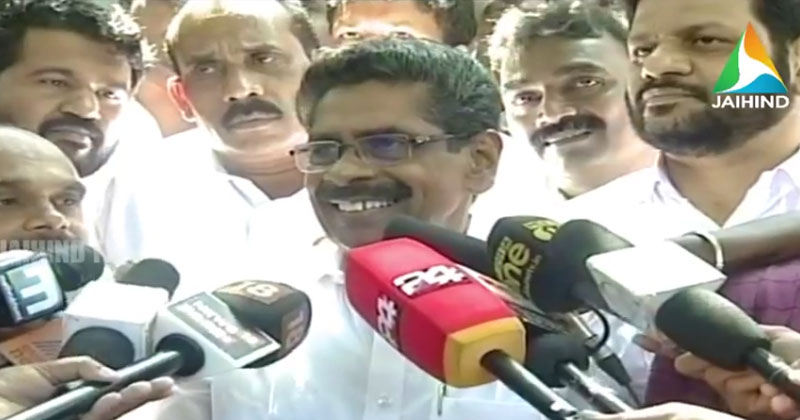 മുഖ്യമന്ത്രി ഭീരുവായതുകൊണ്ടാണ് കുറ്റവാളികൾക്ക് സംരക്ഷണം നൽകുന്നതെന്ന് മുല്ലപ്പള്ളി