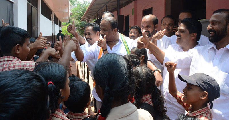 ജനഹൃദയങ്ങളിൽ ഇടം നേടി കെ.സുധാകരന്‍റെ പര്യടനം
