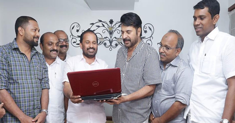 ടി.എൻ പ്രതാപന്‍റെ സോഷ്യൽ മീഡിയ കാമ്പയിൻ നടൻ മമ്മൂട്ടി ഉദ്ഘാടനം ചെയ്തു