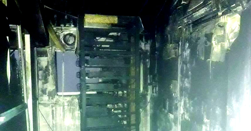 പ്രദര്‍ശനം നടക്കുന്നതിനിടെ സിനിമ തിയേറ്ററിന് തീപിടിച്ചു