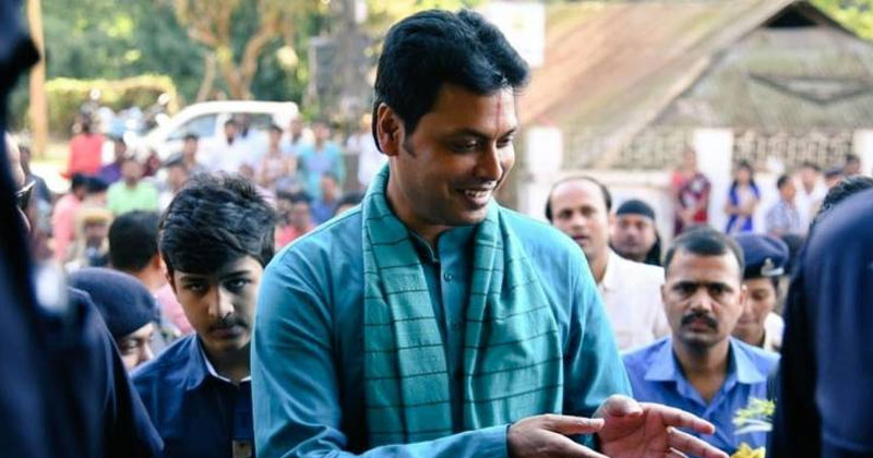 ബിപ്ലബ് കുമാര്‍ ദേബ് പീഡിപ്പിക്കുന്നു; ത്രിപുര മുഖ്യമന്ത്രിക്കെതിരെ ഗാര്‍ഹിക പീഡന പരാതി