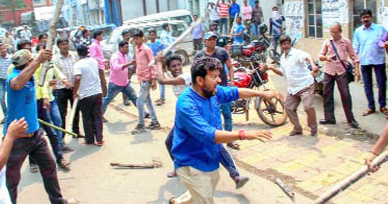അന്തിമഘട്ട വോട്ടെടുപ്പ് പുരോഗമിക്കുന്നു; ബംഗാളിലും പഞ്ചാബിലും അക്രമസംഭവങ്ങള്‍; ഒരാള്‍ കൊല്ലപ്പെട്ടു