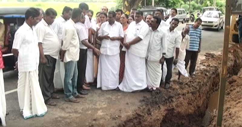 പനച്ചിക്കാട് പഞ്ചായത്തില്‍ കുടിവെള്ള വിതരണം മുടങ്ങി; വാട്ടര്‍ അതോറിറ്റി ഒഴിഞ്ഞുമാറ്റത്തില്‍ വന്‍ പ്രതിഷേധം; തിരുവഞ്ചൂരിന്‍റെ ഇടപെടലില്‍ പ്രശ്നപരിഹാരം