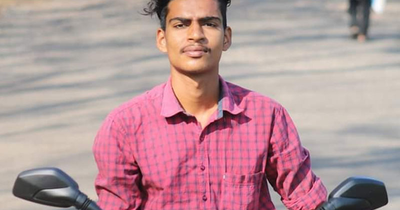 പൊലീസിനെ കണ്ട് ഭയന്നോടിയ വിദ്യാർത്ഥി സുരക്ഷ വേലിയിൽ നിന്ന് ഷോക്കേറ്റ് മരിച്ചു