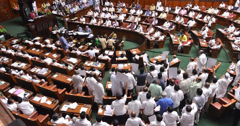 കര്‍ണാടക നിയമസഭ ഇന്നത്തേക്ക് പിരിഞ്ഞു; നാളെ രാവിലെ 11 മണിക്ക് വീണ്ടും ചേരും