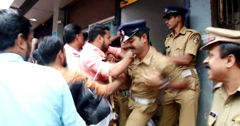 പാനൂര്‍ നഗരസഭാ ഓഫീസ് മാര്‍ച്ചില്‍ SFI-DYFI അക്രമം