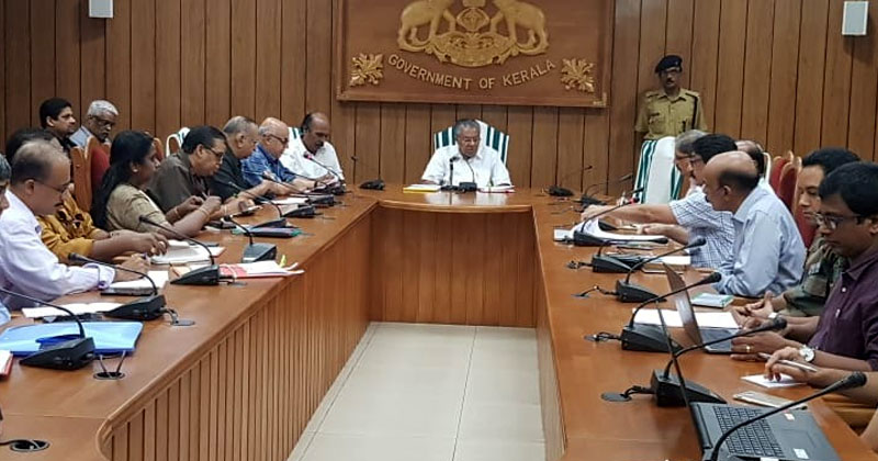 മഴക്കെടുതി: ജനങ്ങള്‍ ജാഗ്രത പാലിക്കണം; മുഖ്യമന്ത്രിയുടെ അധ്യക്ഷതയില്‍ ഉന്നതതലയോഗം ചേര്‍ന്നു
