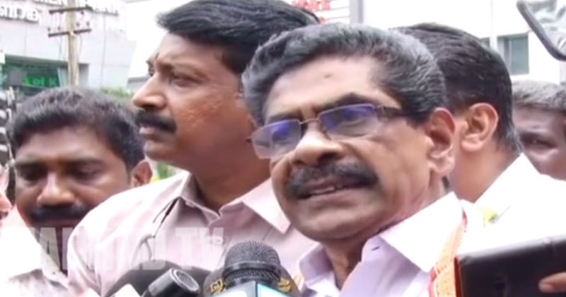ശ്രീറാമിന് ജാമ്യം ലഭിച്ചത് മുഖ്യമന്ത്രിയുടെ ഓഫീസിലെ തിരക്കഥയെന്ന് മുല്ലപ്പള്ളി രാമചന്ദ്രൻ