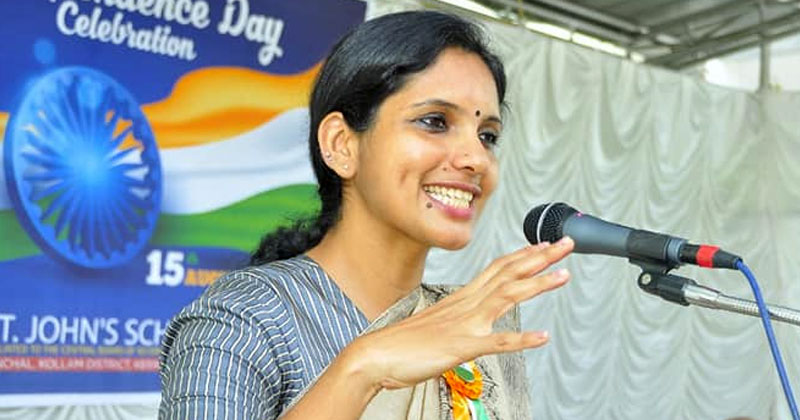 എന്നുമുതലാണ് ക്ഷേത്രങ്ങള്‍ ആര്‍.എസ്.എസിന്‍റെ സ്വകാര്യ സ്വത്തായത്? RSS സൈബര്‍ ആക്രമണത്തെ ഭയപ്പെടില്ല; ജ്യോതിയുടെ നിലപാടിന് സോഷ്യല്‍ മീഡിയയില്‍ കയ്യടി