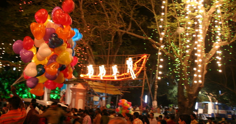 തുടർച്ചയായ അവധി ദിവസങ്ങൾ ആഘോഷമാക്കി തലസ്ഥാന നിവാസികൾ
