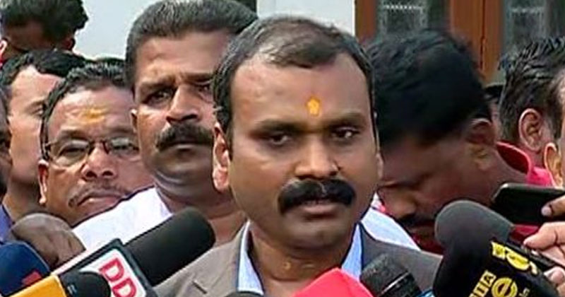 വാളയാർ കേസിൽ പാലക്കാട്‌ ജില്ലാ കളക്ടർക്കും ജില്ലാ പോലീസ് മേധാവിക്കും എസ്‌സി എസ്ടി കമ്മീഷന്‍റെ രൂക്ഷ വിമർശനം;  ഡിജിപിയെയും ചീഫ് സെക്രട്ടറിയെയും ഡൽഹിയിലേക്ക് വിളിപ്പിക്കും; വിശദീകരണം തേടും