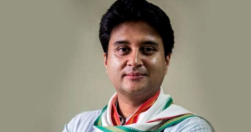 'ഞാന്‍ ഒരു കോണ്‍ഗ്രസ് പ്രവര്‍ത്തകനാണ്, അച്ഛന്‍റെ അതേ രക്തമാണ് എന്‍റെ സിരകളില്‍, പദവികള്‍ക്ക് പിന്നാലെ പോകാറില്ല' : ബി.ജെ.പിയില്‍ ചേരുമെന്ന പ്രചരണങ്ങള്‍ തള്ളി ജ്യോതിരാദിത്യ സിന്ധ്യ