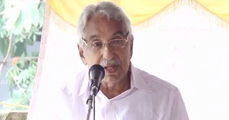 ഇബ്രാഹിം കുഞ്ഞിനെതിരേയുള്ള കേസ് രാഷ്ട്രീയ പ്രേരിതമെന്ന് ഉമ്മൻചാണ്ടി