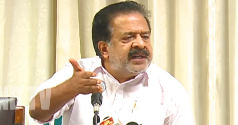 കെ ടി ജലീലിന് മന്ത്രിസ്ഥാനത്ത് തുടരാൻ ധാർമിക അവകാശമില്ലെന്ന് രമേശ് ചെന്നിത്തല