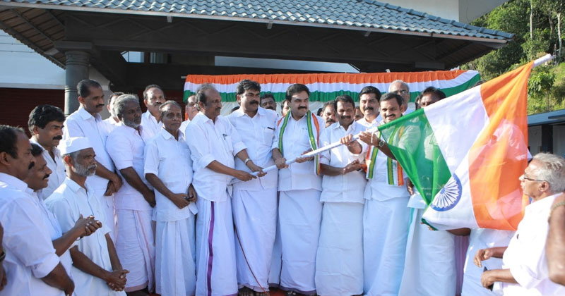 പൗരത്വഭേദഗതി നിയമത്തിനെതിരെ ഡീൻ കുര്യാക്കോസ് എം പി നയിക്കുന്ന ലോംഗ് മാർച്ചിന് തുടക്കം