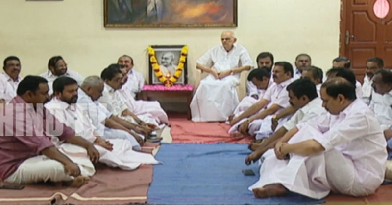 ഗാന്ധിജിയുടെ എഴുപത്തിരണ്ടാം രക്തസാക്ഷിത്വ ദിനാചരണം കെപിസിസി ആസ്ഥാനത്ത്