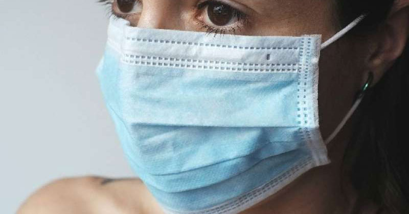 കൊറോണ: സംസ്ഥാനത്ത് മാസ്‌കുകൾക്ക് ക്ഷാമവും തീവെട്ടിക്കൊള്ളയും