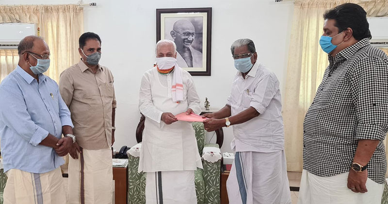 പ്രവാസികളെ നാട്ടിലെത്തിക്കാനുള്ള നടപടികൾ വേഗത്തിലാക്കണം; ആർഎസ്പി നേതാക്കള്‍  ഗവർണർക്ക് നിവേദനം നൽകി