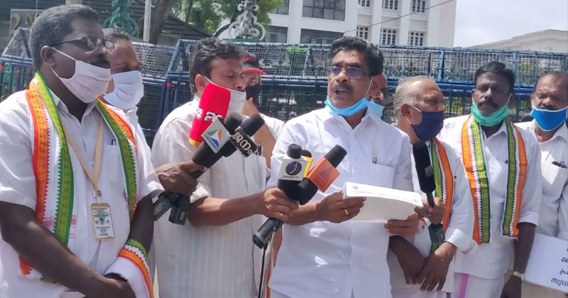 കേരളം ഭരിക്കുന്നത് ദിശാബോധം നഷ്ടപ്പെട്ട സർക്കാര്‍: മുല്ലപ്പള്ളി രാമചന്ദ്രന്‍