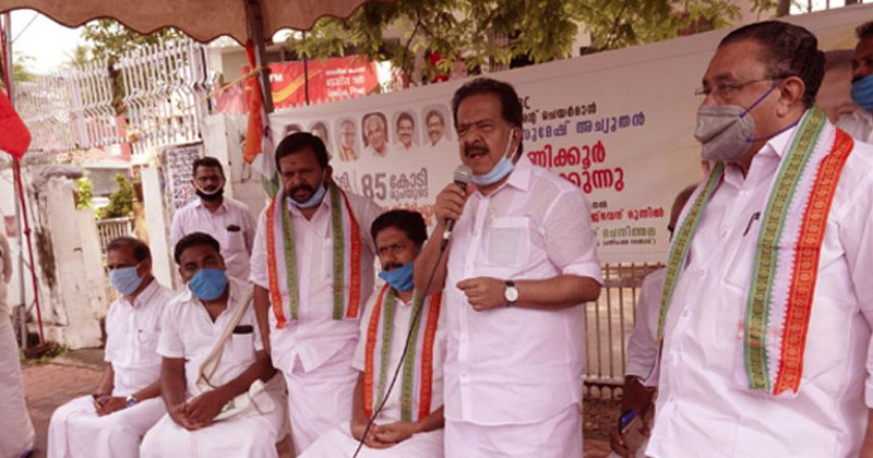 ശിവഗിരിയെ തൊട്ടു കളിച്ചാല്‍ ജനരോഷം ആളിക്കത്തും: രമേശ് ചെന്നിത്തല