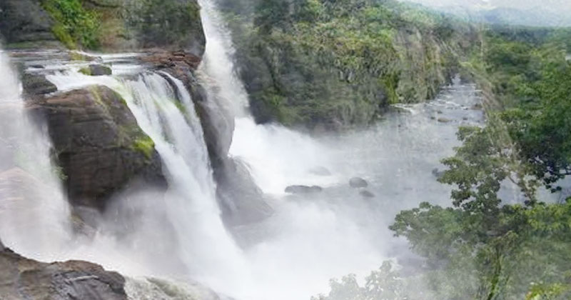 അധികൃതരുടെ നിർദ്ദേശങ്ങൾ പാലിക്കാതെ റിസോർട്ടുകള്‍; അതിരപ്പിള്ളിയിൽ നിയന്ത്രണങ്ങൾ കർശനമാക്കി