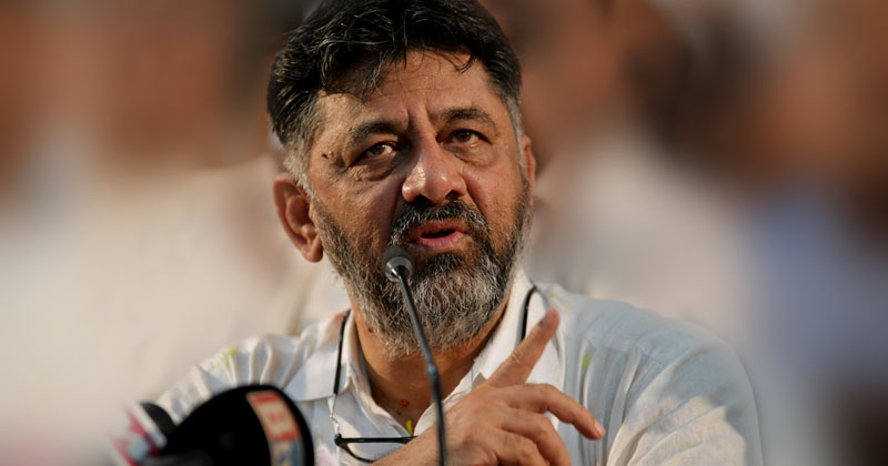 'എന്തൊക്കെ അഴിമതികളിലൂടെയാണ് അവർ അധികാരം അട്ടിമറിക്കുന്നെതെന്ന് നോക്കൂ' :  ബി.ജെ.പിക്കെതിരെ രൂക്ഷ വിമർശനവുമായി ഡി.കെ ശിവകുമാർ