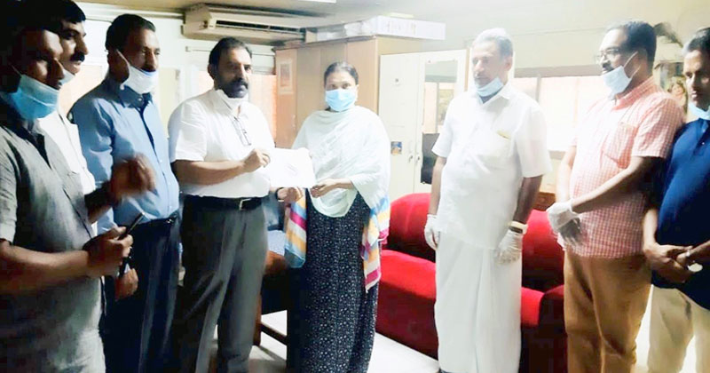അര്‍ബുദം ബാധിച്ച് ഗുരുതരാവസ്ഥയിലായ തമിഴ് യുവതിക്ക് കാരുണ്യത്തിന്‍റെ കൈത്താങ്ങായി ഇന്‍കാസ് ഫുജൈറ ; ഒടുവില്‍ നാട്ടിലേക്ക് മടങ്ങി