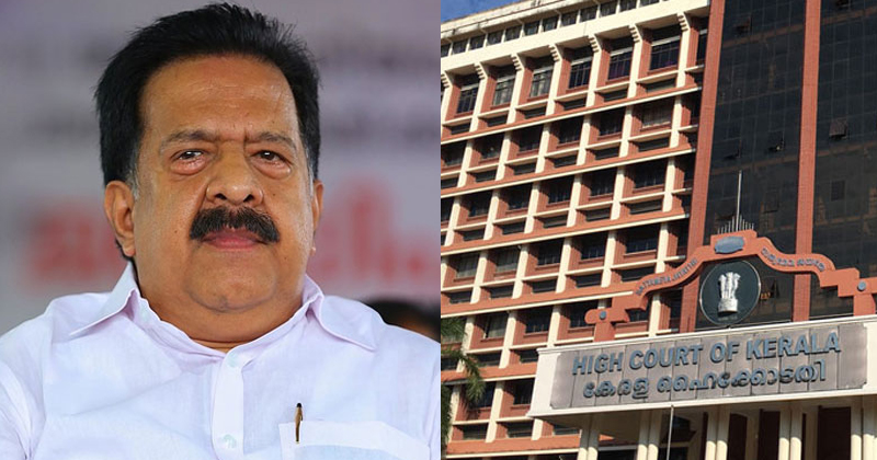 ഇരട്ടവോട്ട് : പ്രതിപക്ഷ നേതാവിന്‍റെ ഹര്‍ജിയില്‍ കമ്മീഷനോട് വിശദീകരണം തേടി ഹൈക്കോടതി ; തിങ്കളാഴ്ച നിലപാട് അറിയിക്കണം