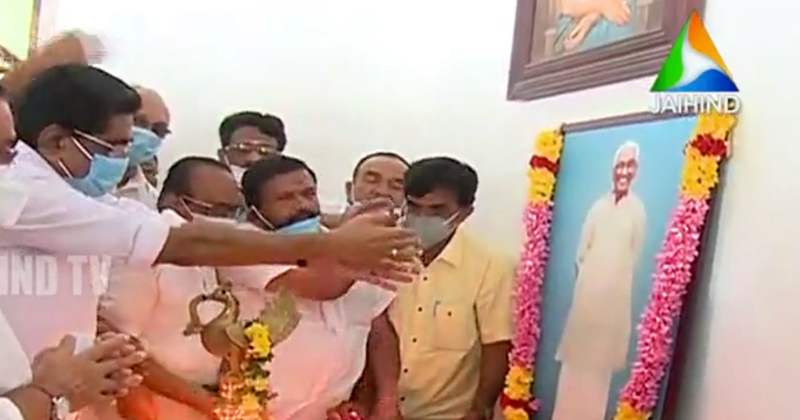 ലീഡറുടെ സ്മരണ ആവേശവും ഊര്‍ജ്ജവും നല്‍കുന്നു : മുല്ലപ്പള്ളി രാമചന്ദ്രന്‍