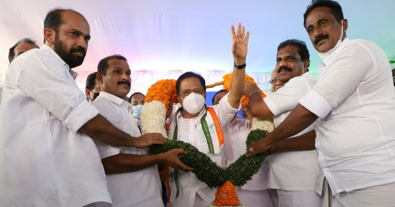 തൃശൂരില്‍ ആവേശ പൂരം ഒരുക്കി ഐശ്വര്യ കേരള യാത്ര ; ജില്ലയിൽ ഇന്നും പര്യടനം തുടരും