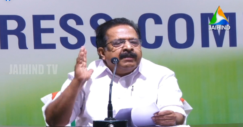 പിണറായി മാധ്യമങ്ങളെ വിലയ്ക്കെടുക്കുന്നു ; ആസൂത്രിതമായ സർവേകളിലൂടെ തകർക്കാനാവില്ല ; ജനങ്ങള്‍ യുഡിഎഫിനൊപ്പം : രമേശ് ചെന്നിത്തല