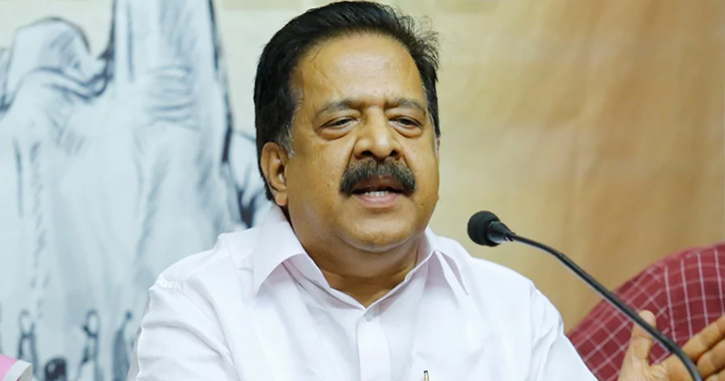 പാലക്കാട് സി.പി.എം നടത്തുന്ന നാടകം ബി.ജെ.പിയെ സഹായിക്കാന്‍ വേണ്ടിയുള്ളത് ; രമേശ് ചെന്നിത്തല
