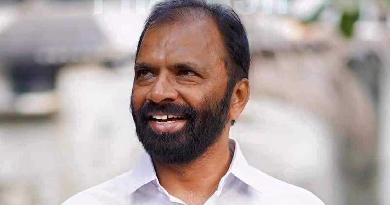 മലപ്പുറം ഡിസിസി പ്രസിഡ‍ന്‍റും നിലമ്പൂരിലെ യുഡിഎഫ് സ്ഥാനാർഥിയുമായ അഡ്വ. വി.വി പ്രകാശ് (55) അന്തരിച്ചു ; ഹൃദയാഘാതത്തെ തുടർന്നായിരുന്നു അന്ത്യം