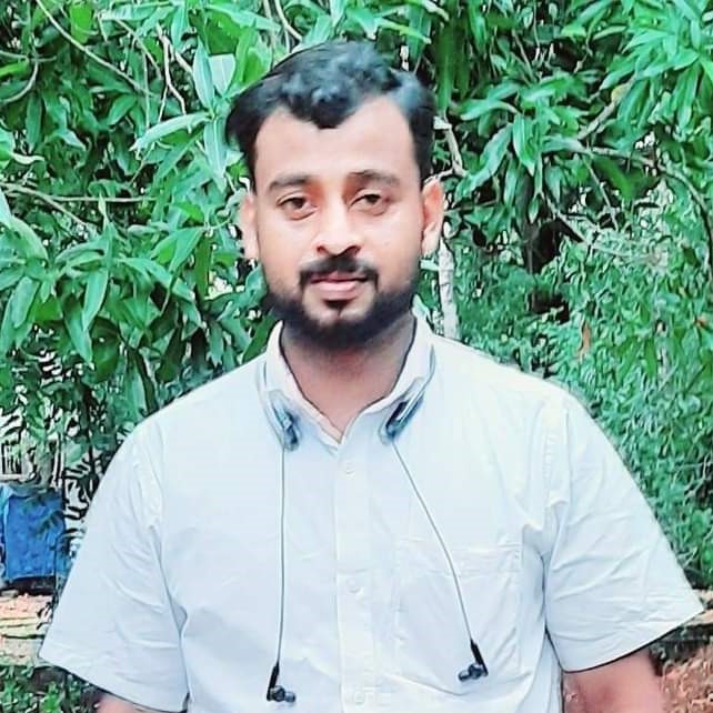 രണ്ടു മാസത്തെ ശമ്പളം കോവിഡ് വാര്‍ഡിലെ പ്രവര്‍ത്തനങ്ങള്‍ക്കായി ചെലവിടാന്‍ തീരുമാനിച്ച് കോണ്‍ഗ്രസ് വാര്‍ഡ് മെമ്പര്‍ അസീബ്