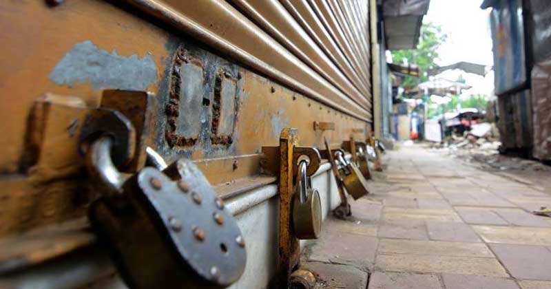 രാജ്യവ്യാപക പൊതുപണിമുടക്ക് ഇന്ന് അർധരാത്രി മുതല്‍; അവശ്യ സർവീസുകളെ ഒഴിവാക്കി