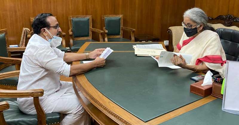 പൊതുമേഖലാ ഇൻഷുറൻസ് കമ്പനി ജീവനക്കാരുടെ പ്രശ്നങ്ങള്‍; എം.കെ രാഘവൻ എം.പി ധനമന്ത്രിയുമായി കൂടിക്കാഴ്‌ച നടത്തി