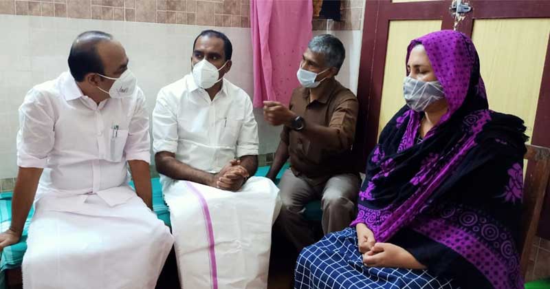 സ്ത്രീധന പീഡനത്തില്‍ പൊലീസ് ഇടപെടുന്നില്ല ; കൊവിഡ് മരണങ്ങളുടെ യഥാർത്ഥ കണക്ക് സർക്കാർ പുറത്ത് വിടണം ; കെ സുരേന്ദ്രന്‍ നിയമം പാലിക്കാന്‍ ബാധ്യസ്ഥന്‍ : പ്രതിപക്ഷ നേതാവ്