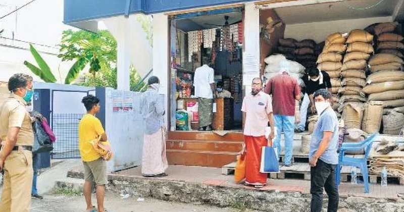 കടയിൽ പോകാൻ വാക്സിൻ സർട്ടിഫിക്കറ്റ്: സർക്കാർ നിബന്ധന മൗലികാവകാശത്തെ ഹനിക്കുന്നത്; ഹൈക്കോടതിയിൽ ഹർജി
