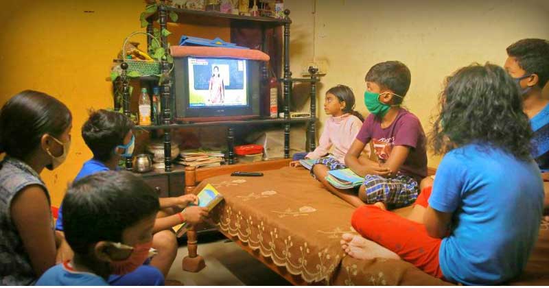ഡിജിറ്റല്‍ പഠന സൗകര്യങ്ങളില്ലാതെ ആയിരക്കണക്കിന് കുട്ടികള്‍ ; പലയിടങ്ങളിലും റെയിഞ്ചില്ല ; സർക്കാരിന്‍റെ ആവേശം കെടുന്നു
