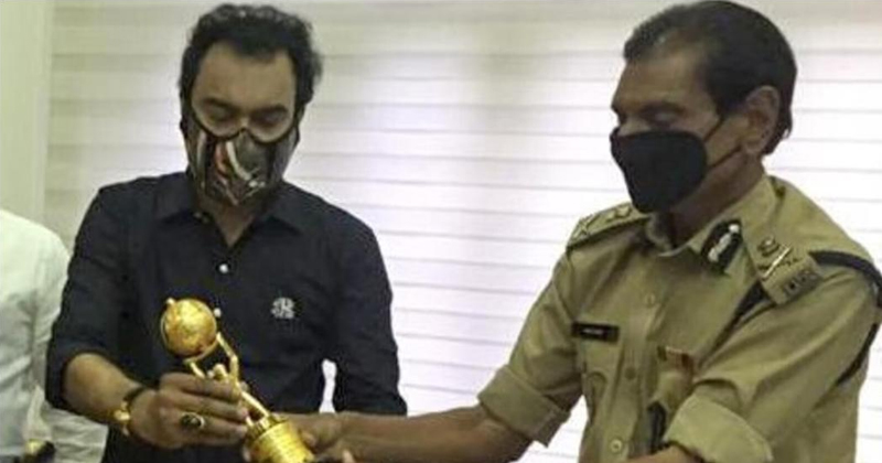 ഡിജിപി അനില്‍കാന്തുമായും മോന്‍സണ്‍ കൂടിക്കാഴ്ച നടത്തി; കണ്ടത് പൊലീസ് ആസ്ഥാനത്തുവെച്ച്, ദുരൂഹത