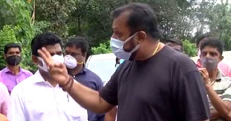 എസ്ഐയെക്കൊണ്ട് സല്യൂട്ട് ചെയ്യിപ്പിച്ച് സുരേഷ് ഗോപി എംപി; വിവാദം